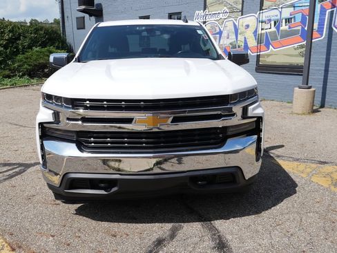 Used 2019 Chevrolet Silverado 1500 LT w/ All-Star Edition AWD/4WD image 2