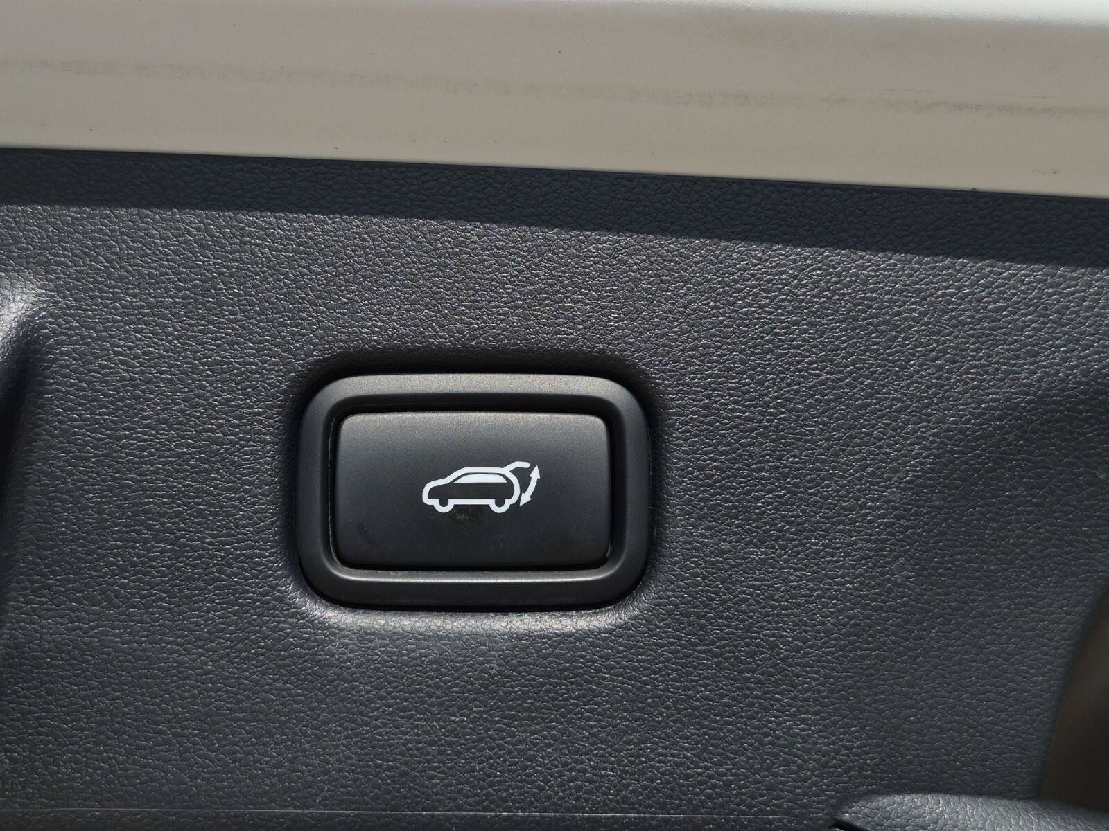 Used 2024 Hyundai Tucson Limited AWD/4WD image 9