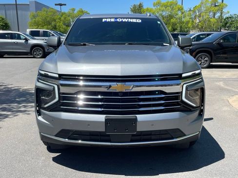 Used 2025 Chevrolet Tahoe LT AWD/4WD image 2