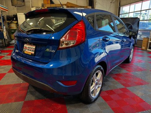 Used 2019 Ford Fiesta SE FWD image 7
