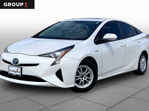 Used 2017 Toyota Prius Four w/ Advanced Technology Package FWD image 1
