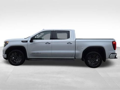 Used 2022 GMC Sierra 1500 Denali Ultimate image 10