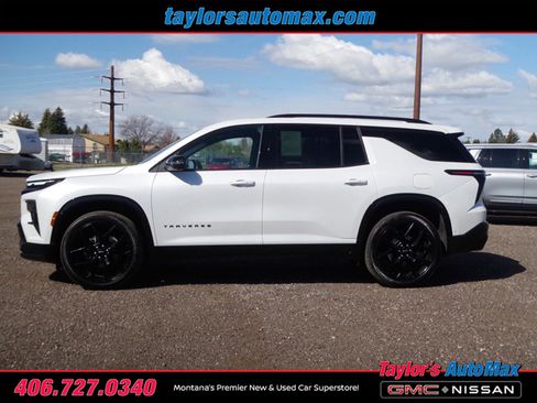 Used 2024 Chevrolet Traverse RS w/ LPO, Floor Liner Package AWD/4WD image 46
