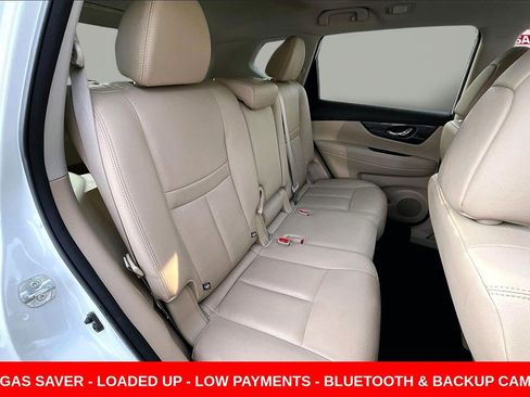 Used 2016 Nissan Rogue SL w/ SL Premium Package image 23