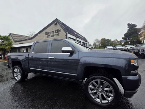 Used 2018 Chevrolet Silverado 1500 LTZ Z71 w/ Centennial Edition AWD/4WD image 6