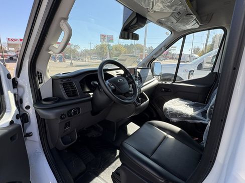 New 2025 Ford Transit 250 Cargo Van image 8