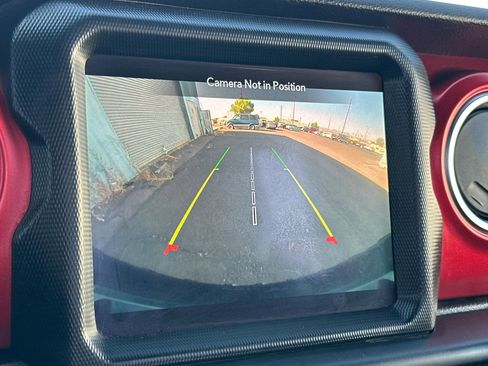 Used 2022 Jeep Wrangler Rubicon image 19