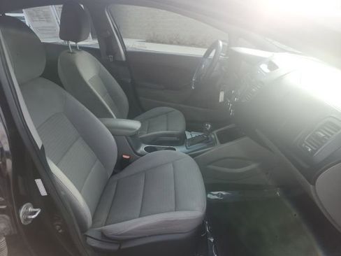 Used 2016 Kia Forte LX w/ LX Popular Package image 11