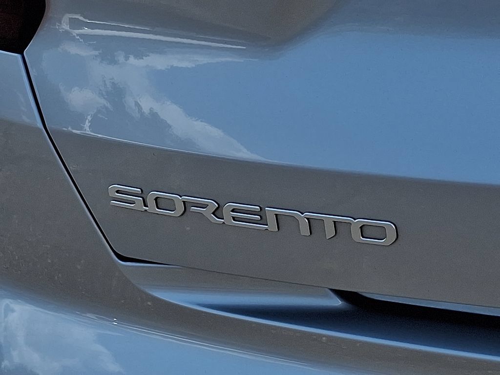 Certified 2023 Kia Sorento EX AWD/4WD image 34