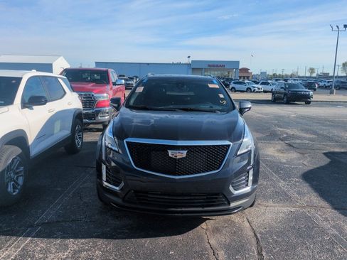 Used 2020 Cadillac XT5 Premium Luxury AWD/4WD image 3