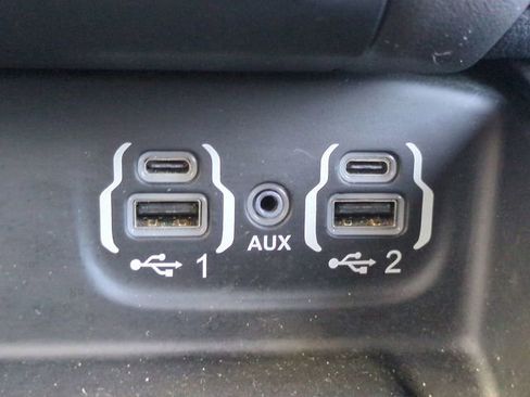 Used 2022 RAM 1500 Big Horn image 22