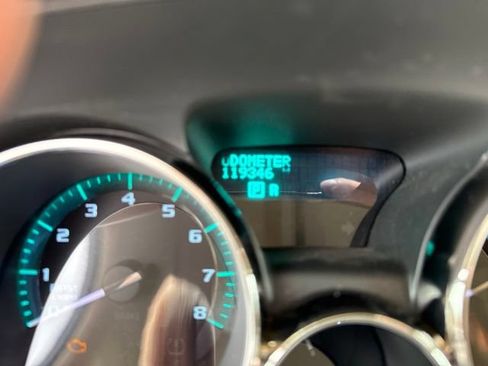 Used 2017 Buick Enclave Leather w/ Trailering Package FWD image 5