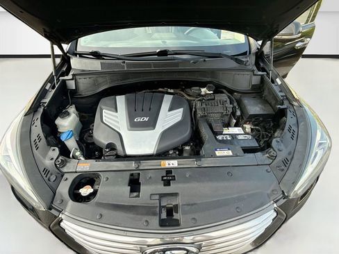 Used 2018 Hyundai Santa Fe FWD image 32