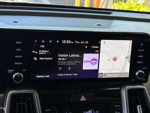 Used 2023 Kia Sorento S w/ Panoramic Sunroof Package FWD image 23