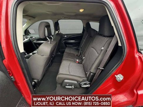 Used 2020 Dodge Journey SE FWD image 23