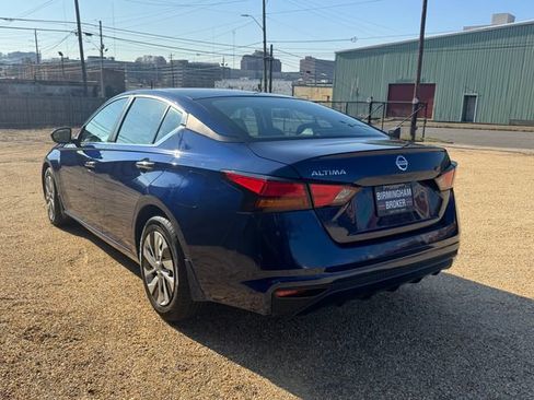 Used 2021 Nissan Altima 2.5 S image 9