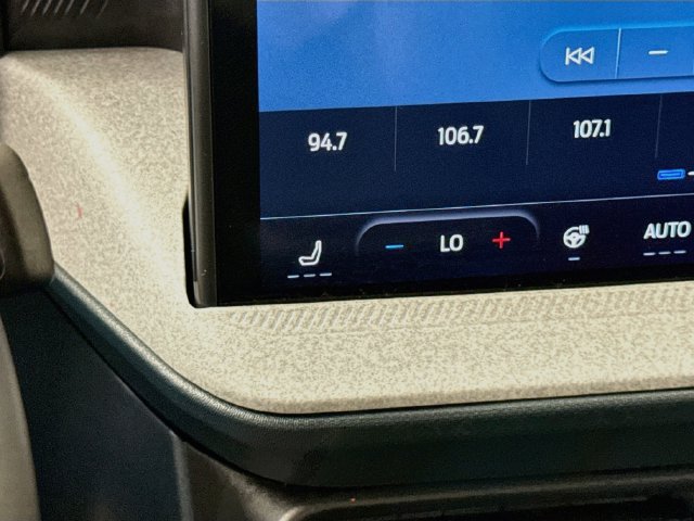 Used 2025 Ford Maverick XLT w/ XLT Luxury Package AWD/4WD image 19