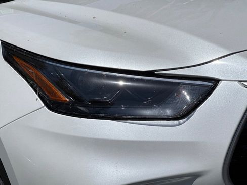 New 2026 Toyota Highlander XLE AWD/4WD image 32