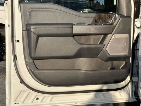 New 2025 Ford F250 Lariat w/ Lariat Ultimate Package image 10