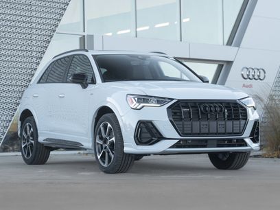 New 2025 Audi Q3 2.0T Premium Plus