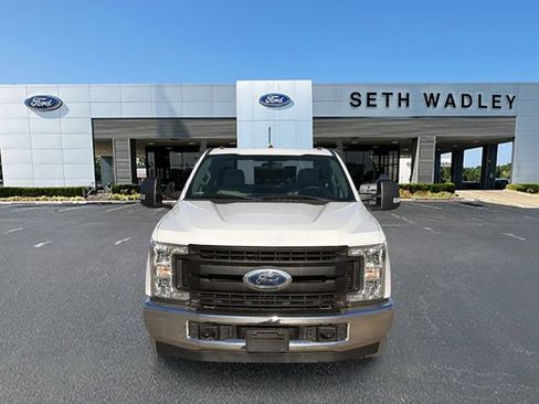 Used 2019 Ford F350 XL w/ XL Value Package RWD image 2