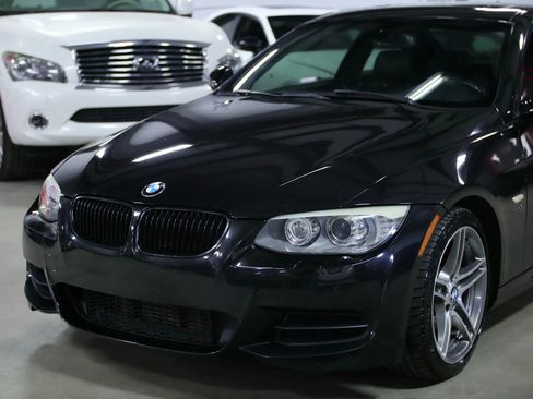 Used 2011 BMW 335is Coupe image 5