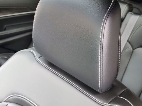 New 2026 Jeep Grand Cherokee L Limited image 10