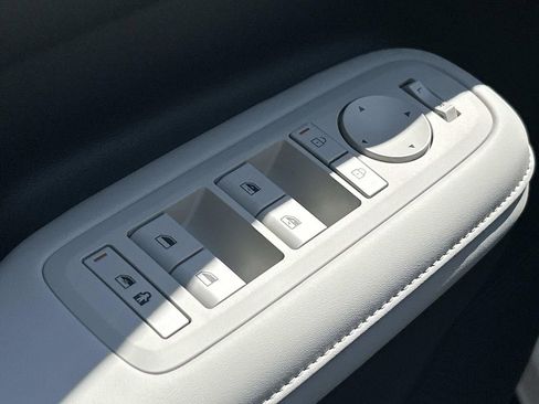 New 2026 Hyundai Santa Fe SEL image 18