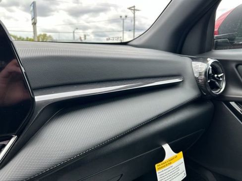 New 2026 Chevrolet Equinox LT w/ Convenience Package II FWD image 37