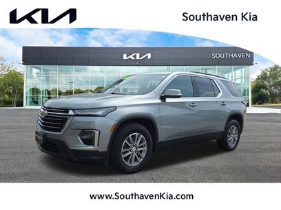 Used 2023 Chevrolet Traverse LT