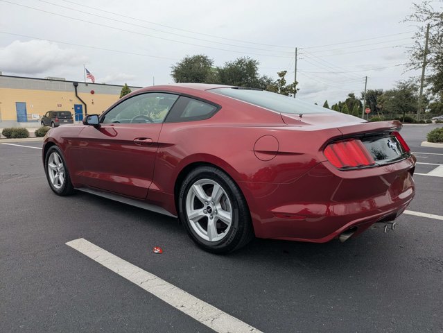 Used 2016 Ford Mustang Coupe RWD image 5