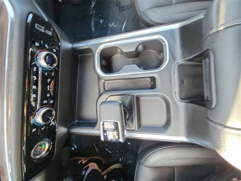 Certified 2023 GMC Sierra 1500 SLT w/ SLT Premium Package image 21