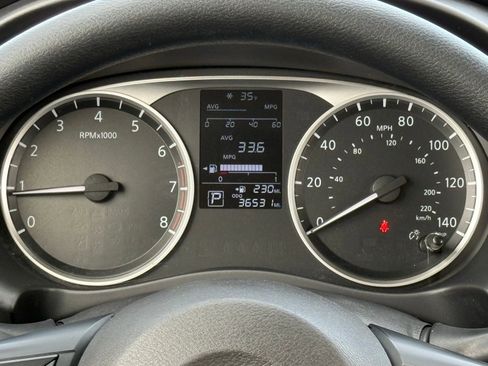 Used 2024 Nissan Kicks S image 29