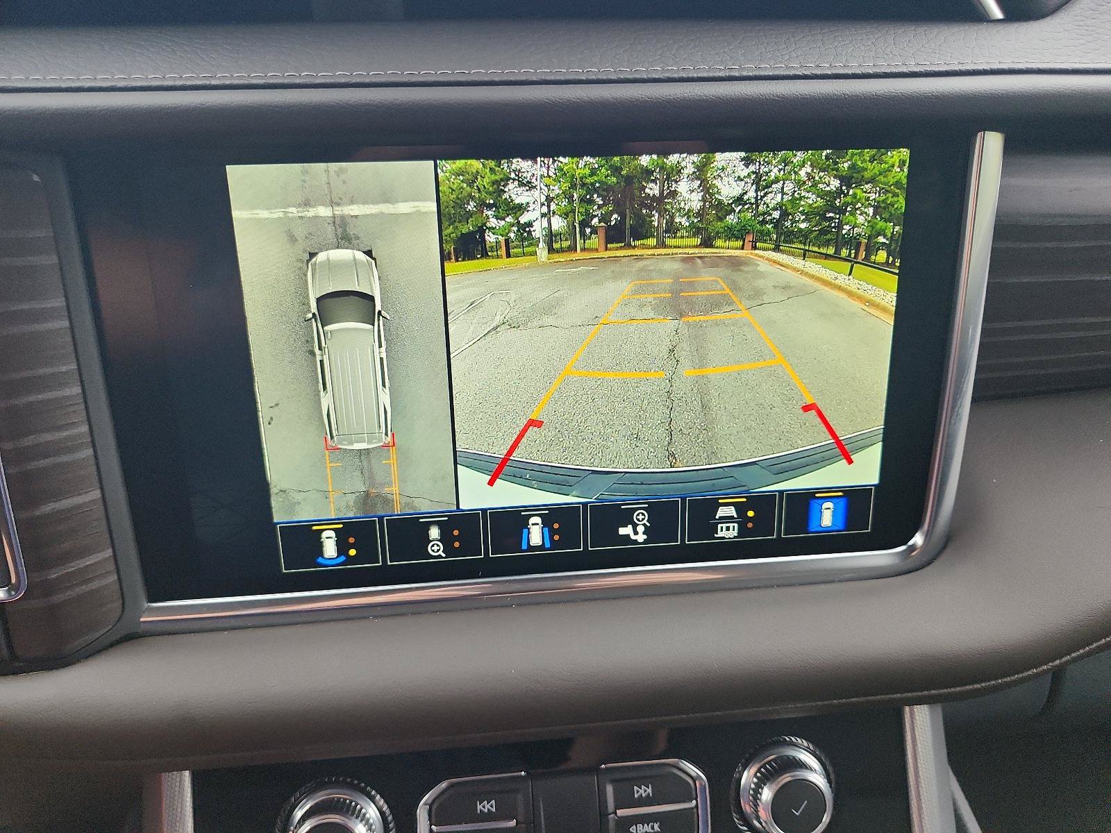 Certified 2024 GMC Yukon XL Denali w/ Max Trailering Package AWD/4WD image 18