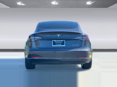 Used 2022 Tesla Model 3 Long Range image 9