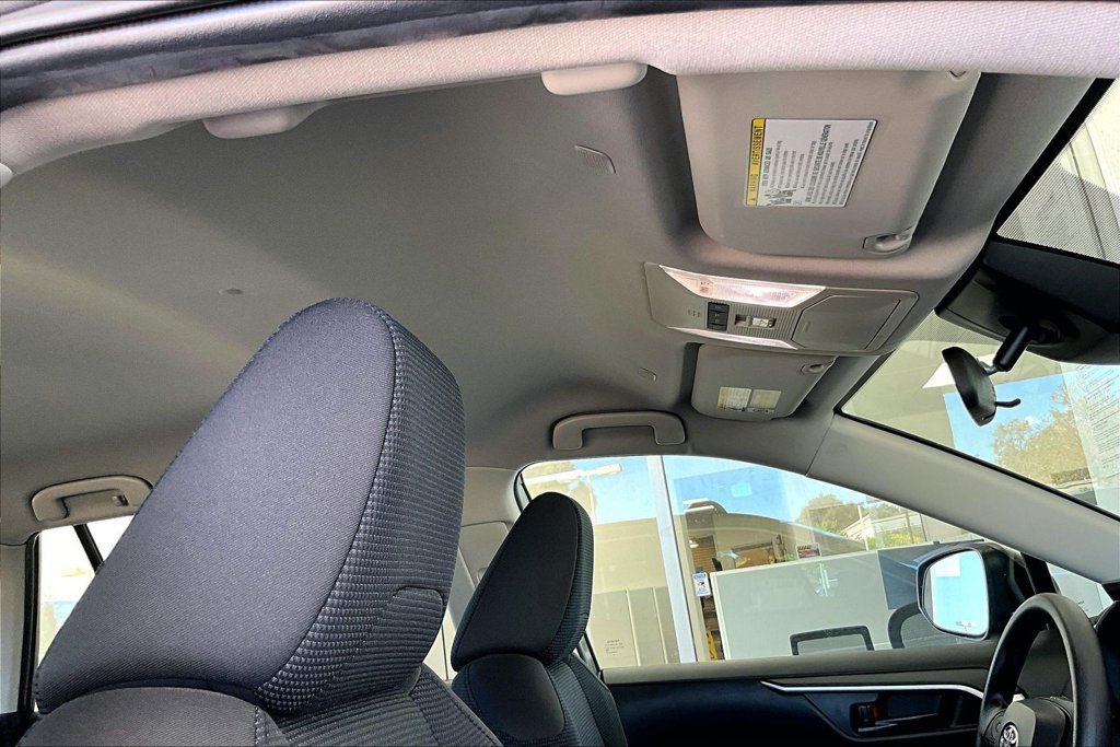 Certified 2024 Toyota RAV4 LE AWD/4WD image 27