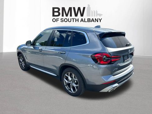 Used 2024 BMW X3 xDrive30i w/ Premium Package w/ZPA AWD/4WD image 3