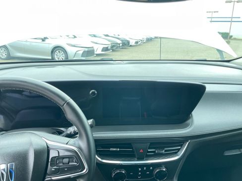 Used 2025 Buick Encore GX Preferred image 31