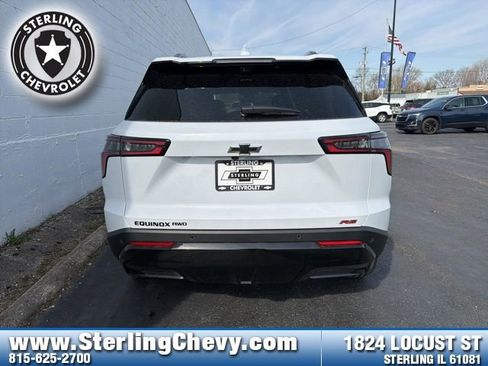 New 2026 Chevrolet Equinox RS w/ Convenience Package III AWD/4WD image 4