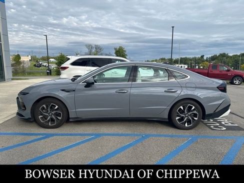 Used 2024 Hyundai Sonata SEL AWD/4WD image 4