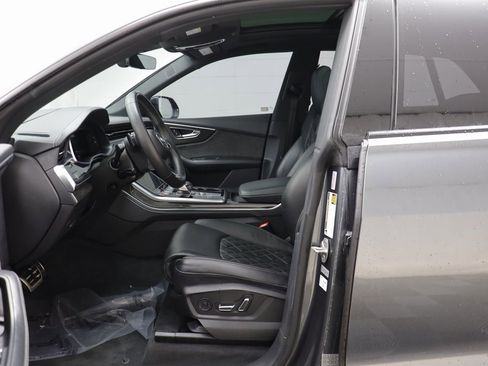 Used 2022 Audi SQ8 Prestige w/ Prestige Package image 5