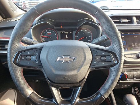 Used 2022 Chevrolet TrailBlazer RS image 16