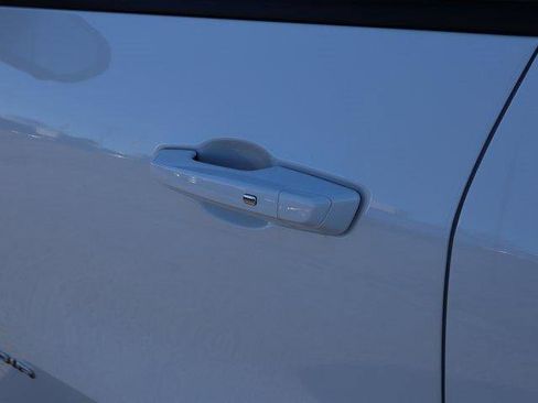 New 2026 GMC Acadia Elevation image 18