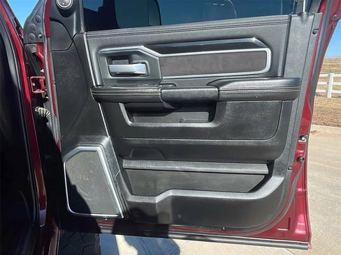 Used 2020 RAM 2500 Laramie image 11