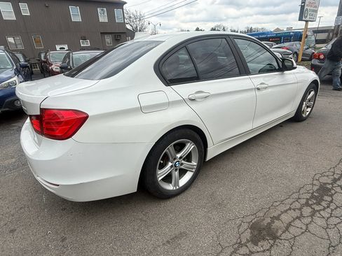 Used 2014 BMW 328i xDrive Sedan AWD/4WD image 11