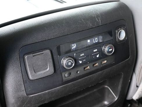 Used 2018 Chevrolet Tahoe LT AWD/4WD image 28