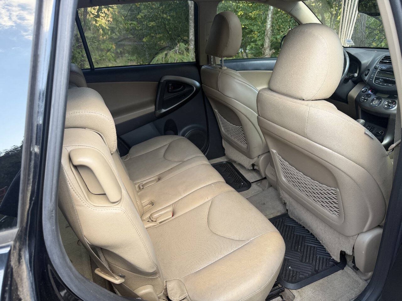 Used 2010 Toyota RAV4 Limited AWD/4WD image 10