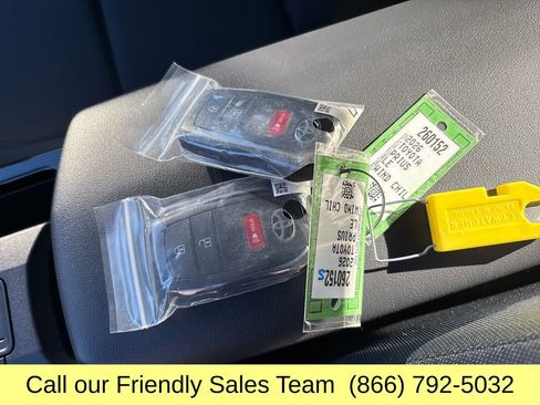 New 2026 Toyota Prius LE image 24