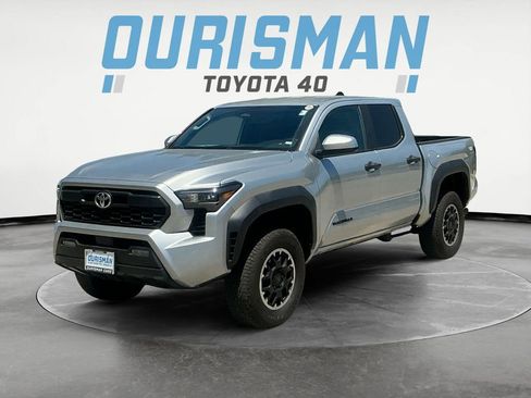 Used 2024 Toyota Tacoma TRD Off-Road AWD/4WD image 3