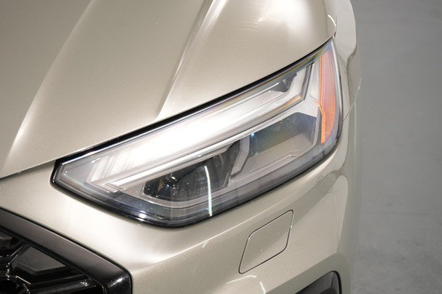 Used 2023 Audi SQ5 Prestige w/ Prestige Package AWD/4WD image 7